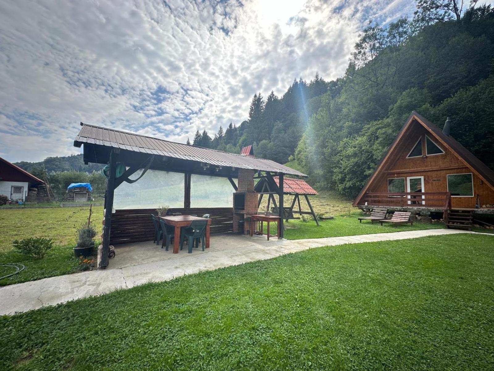 Villa Cabanutze Satic à Rucăr Extérieur photo